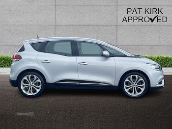 Used Renault Scenic 2018 for sale - 78823569: Photo