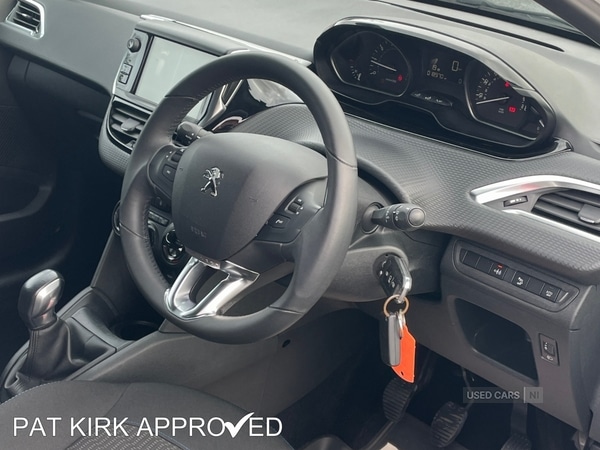 Used Peugeot 208 2019 for sale - 76573876: Photo 5