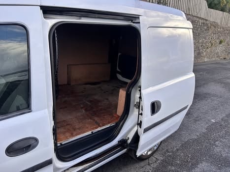 Used Vauxhall Combo 2009 for sale - 77607009: Photo 8
