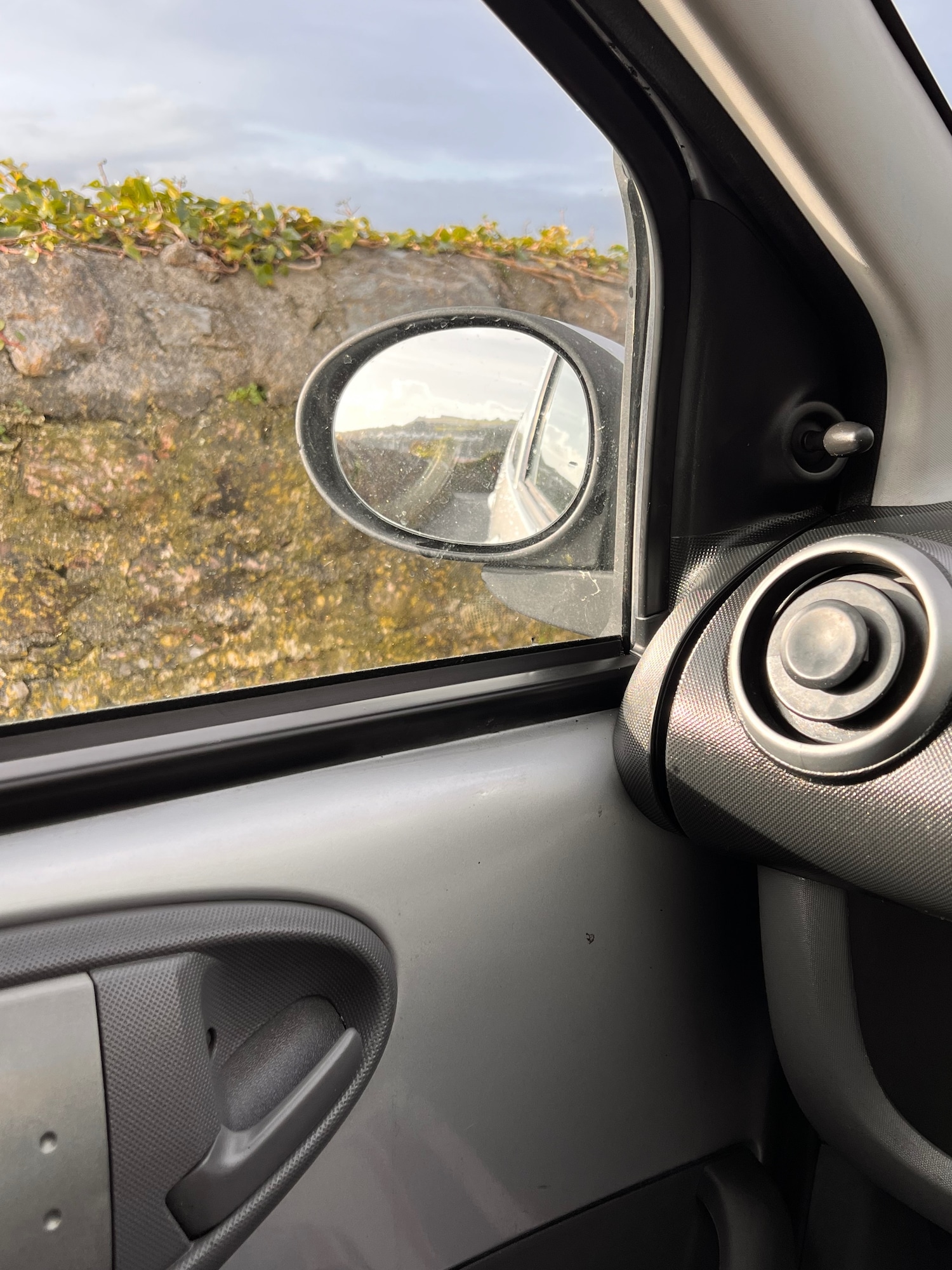 Used Peugeot 107 2009 for sale - 77606983: Photo 6