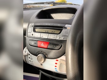 Used Peugeot 107 2009 for sale - 78767417: Photo