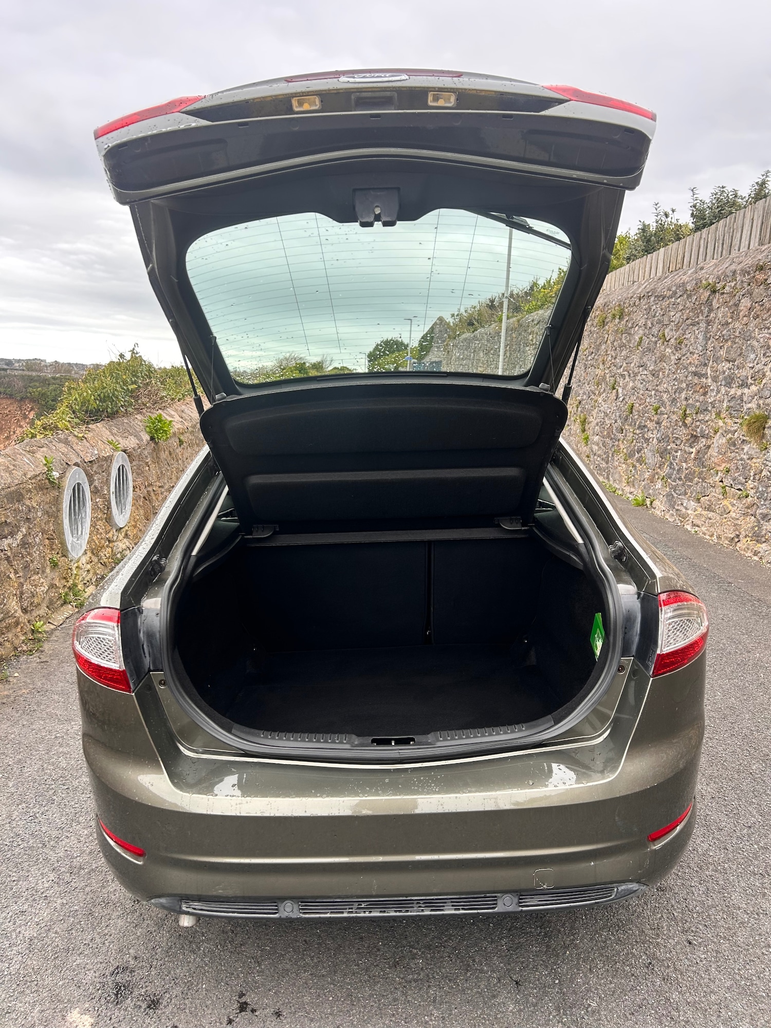 Used Ford Mondeo 2011 for sale - 77917575: Photo 3