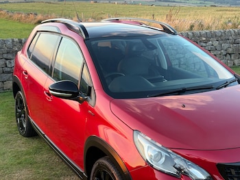Used Peugeot 2008 2017 for sale - 75660466: Photo