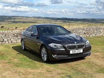 Used BMW 5 Series 2011 for sale - 75742729: Photo
