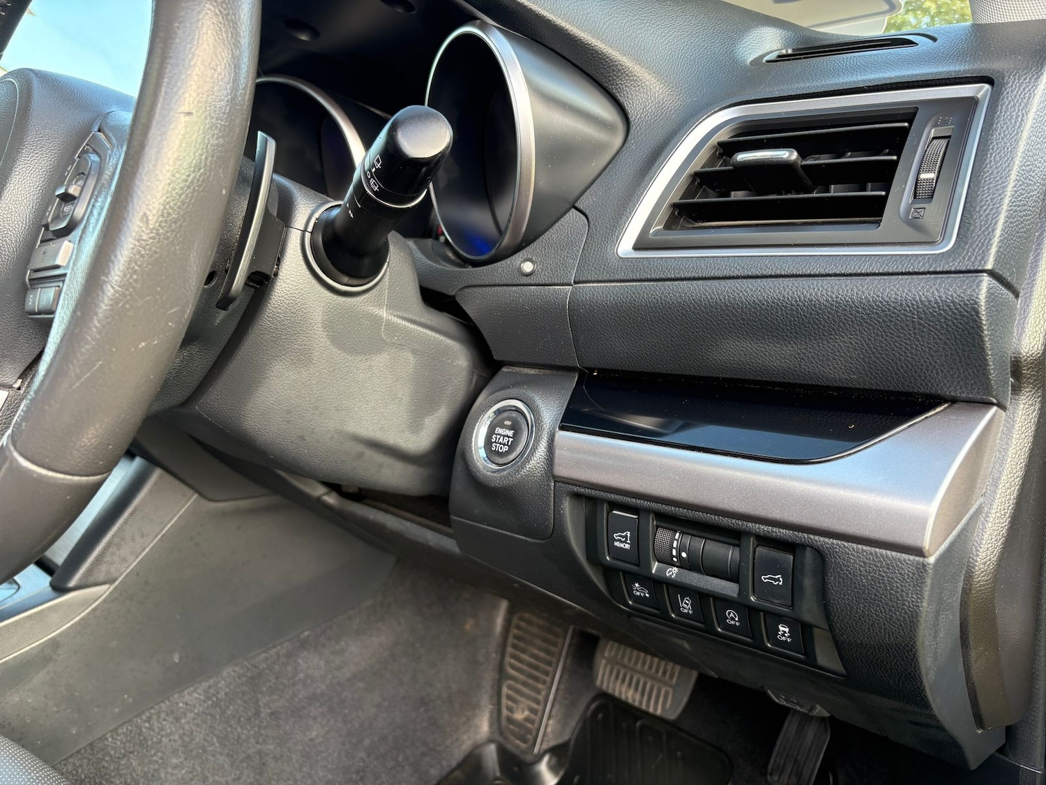 Vehicle 28