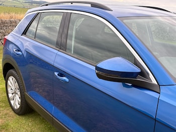 Used Volkswagen T-Roc 2021 for sale - 75554558: Photo