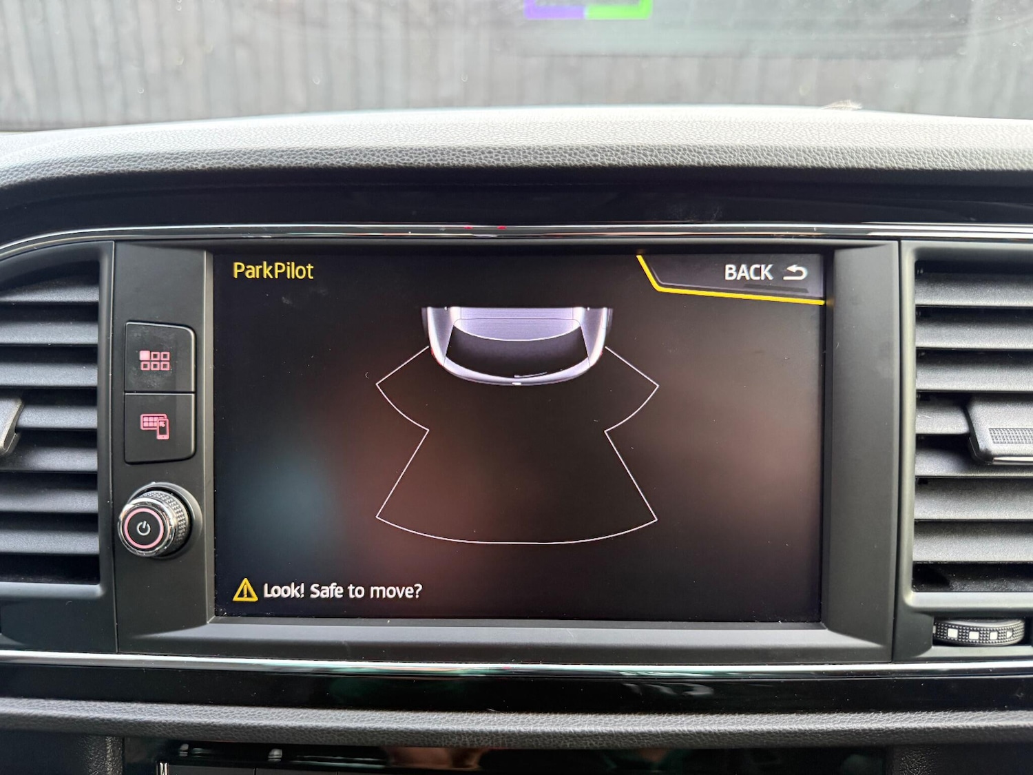 Used SEAT Leon 2017 for sale - 76349090: Photo 16