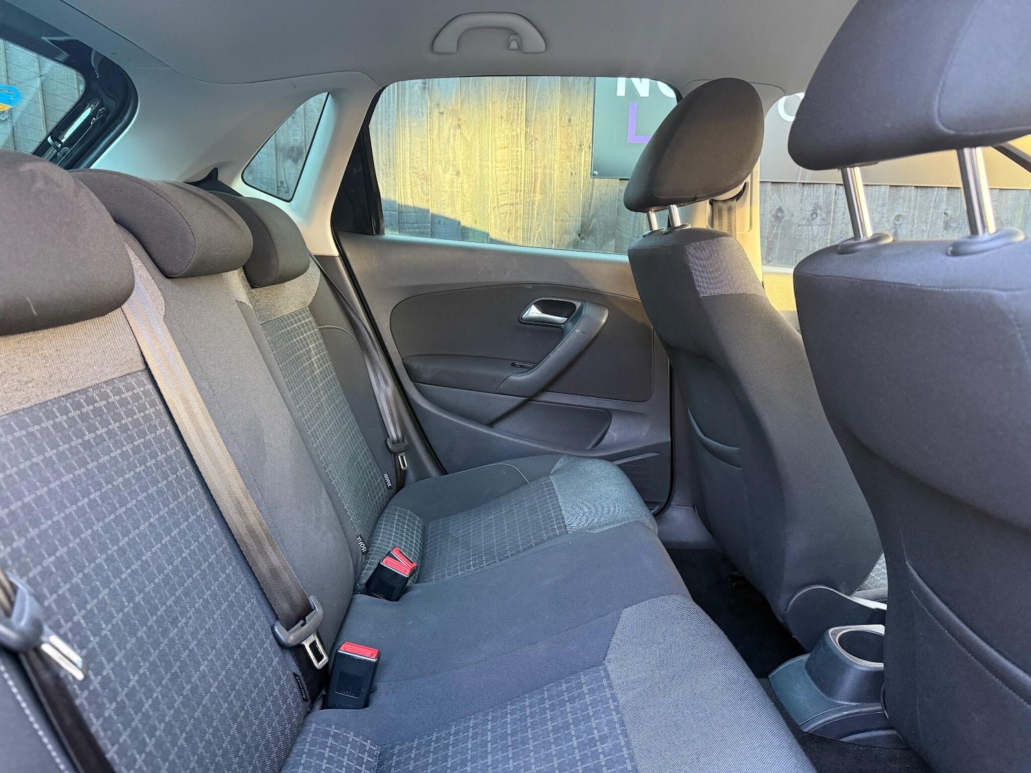 Used Volkswagen Polo 2016 for sale - 76936511: Photo 37