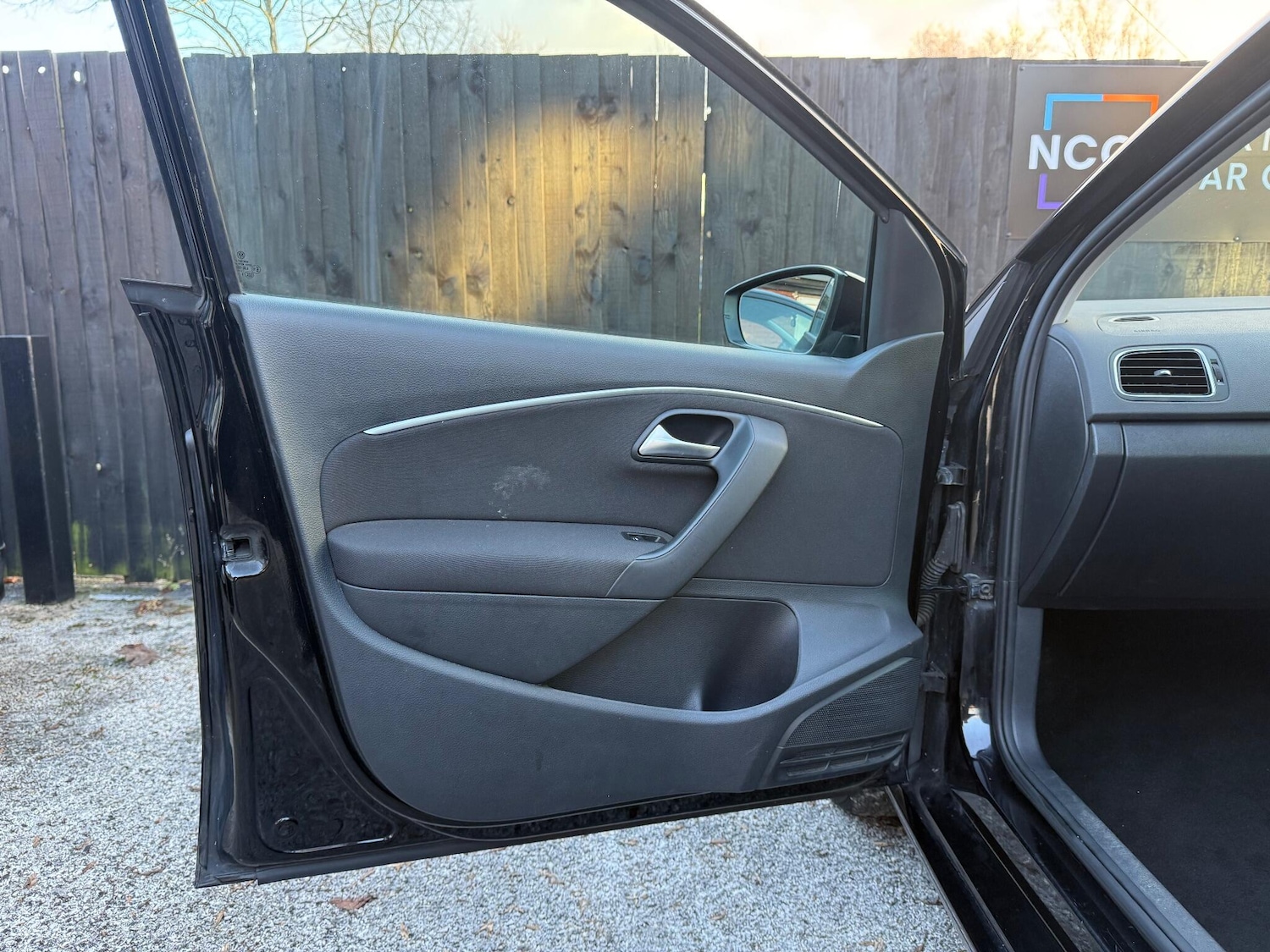 Used Volkswagen Polo 2016 for sale - 76936511: Photo 39