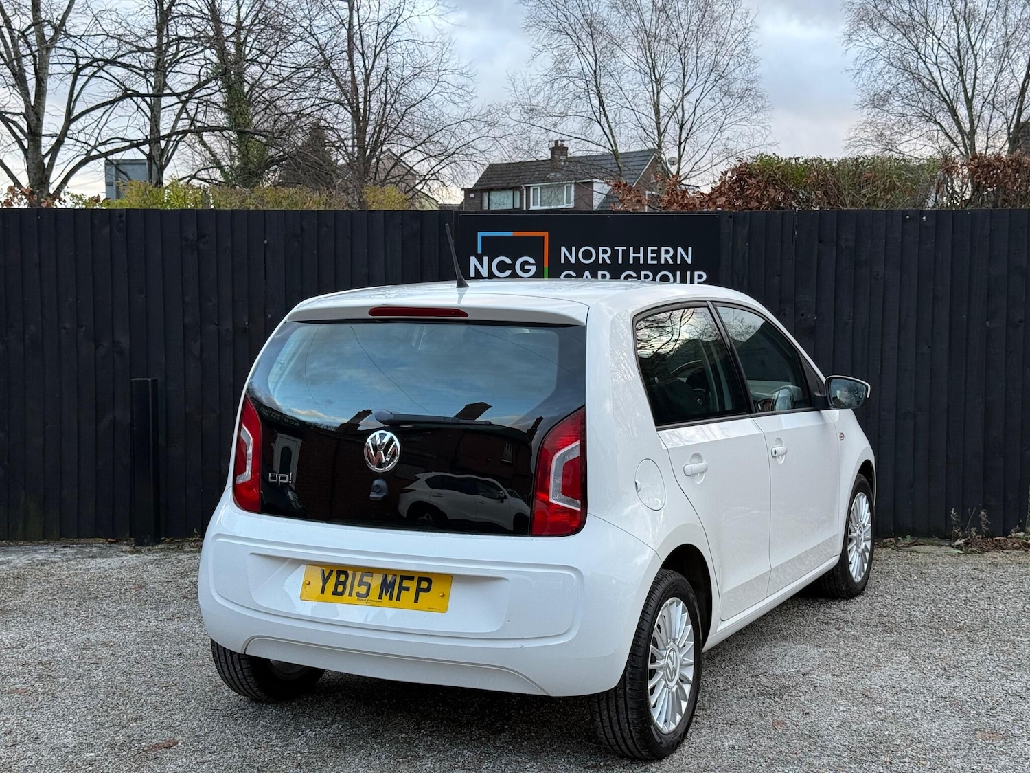 Used Volkswagen up! 2015 for sale - 76855697: Photo 9