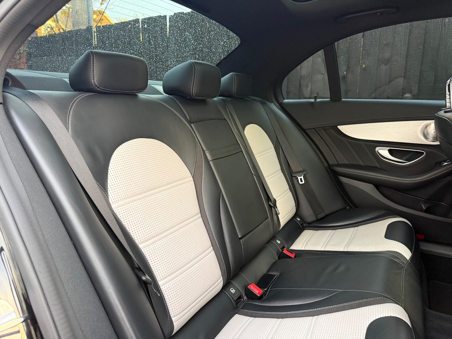 Used Mercedes-Benz C Class 2017 for sale - 76446919: Photo 50