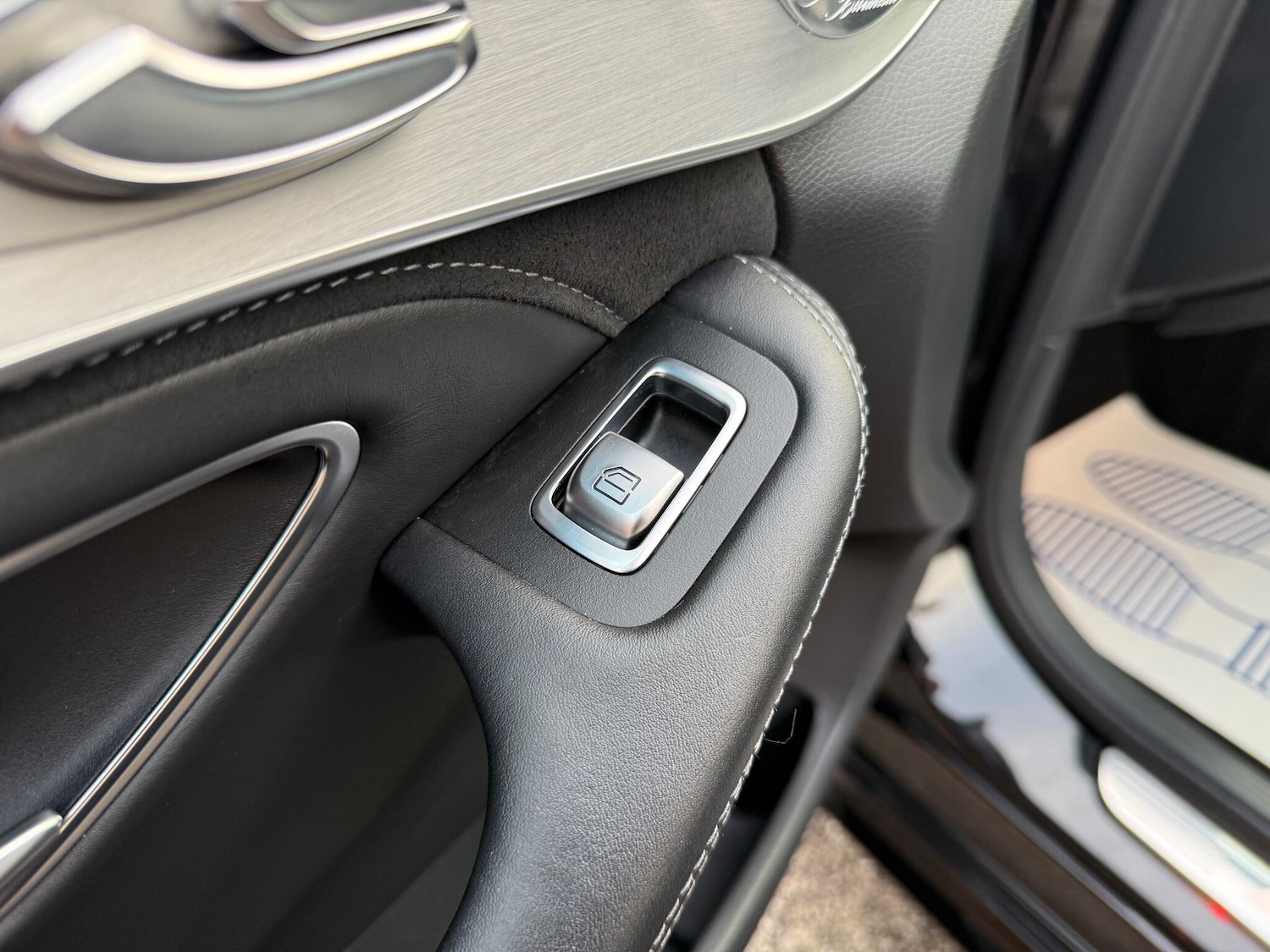 Used Mercedes-Benz C Class 2017 for sale - 76446919: Photo 55