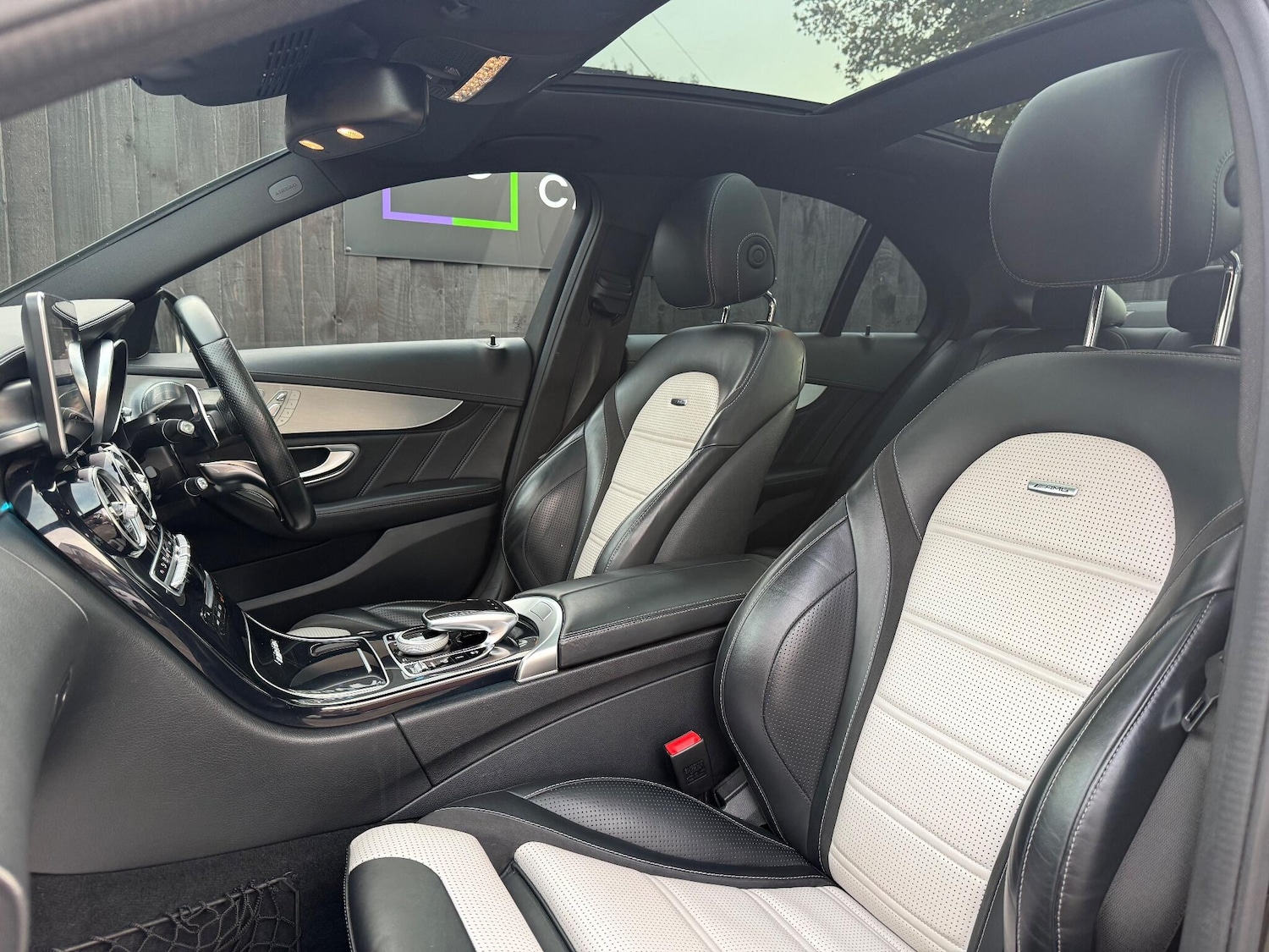 Used Mercedes-Benz C Class 2017 for sale - 76446919: Photo 58