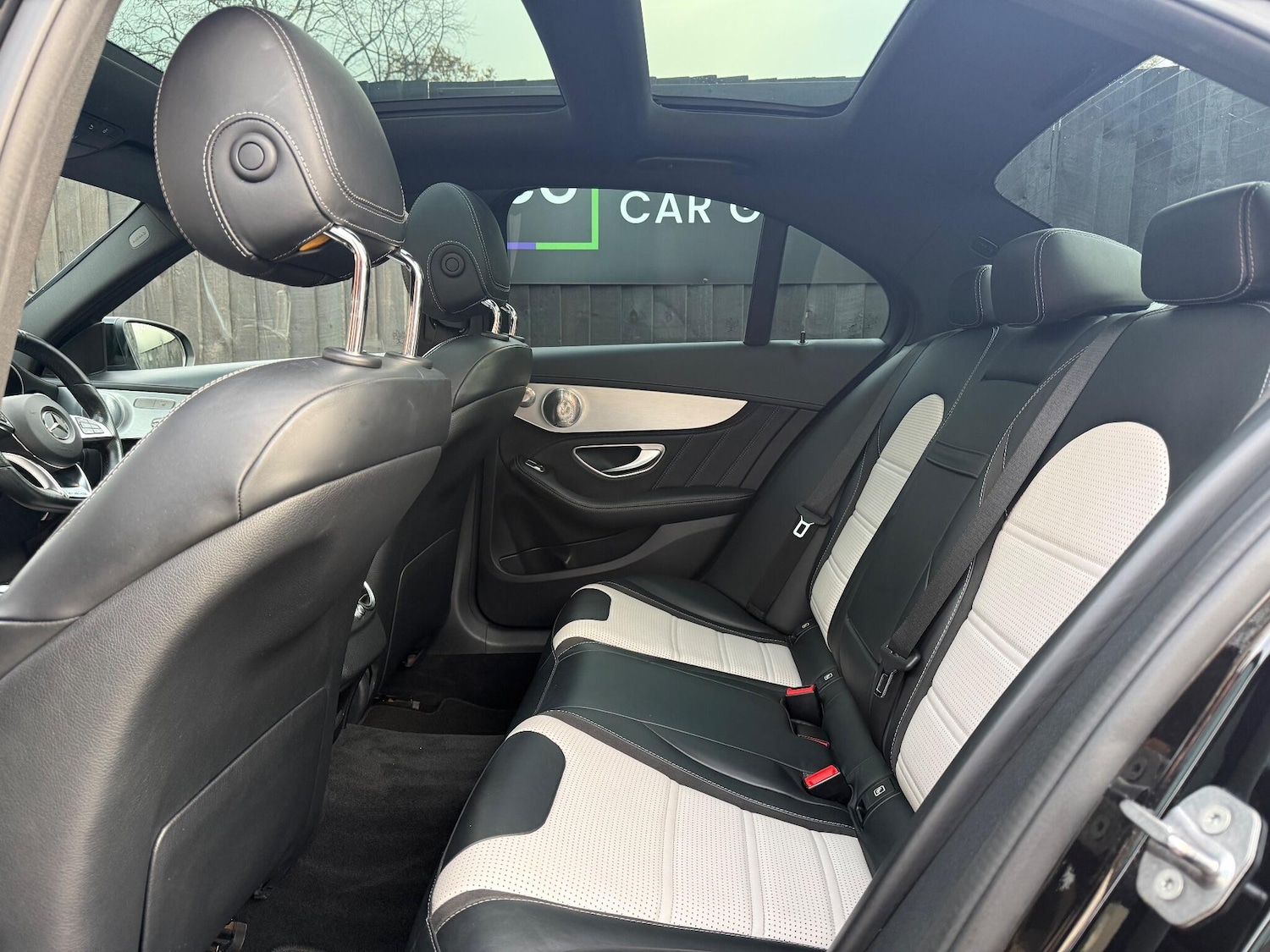 Used Mercedes-Benz C Class 2017 for sale - 76446919: Photo 65