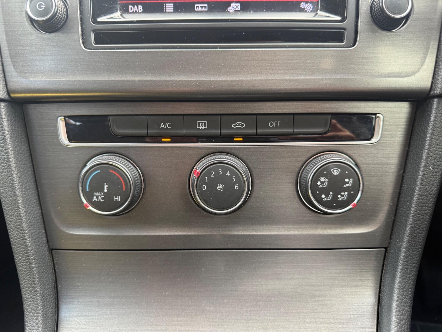 Used Volkswagen Golf 2013 for sale - 75858258: Photo 21