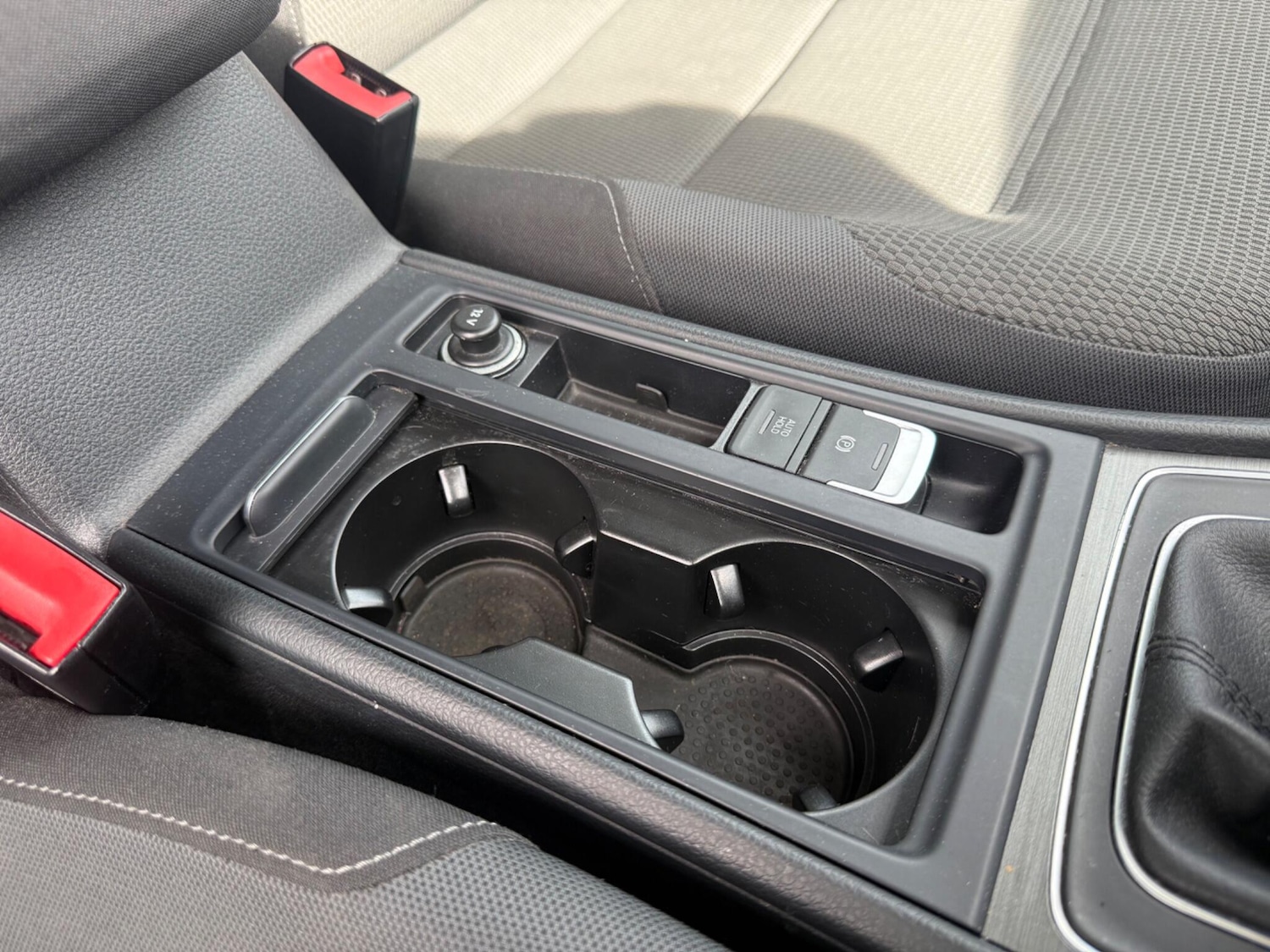 Used Volkswagen Golf 2013 for sale - 75858258: Photo 28