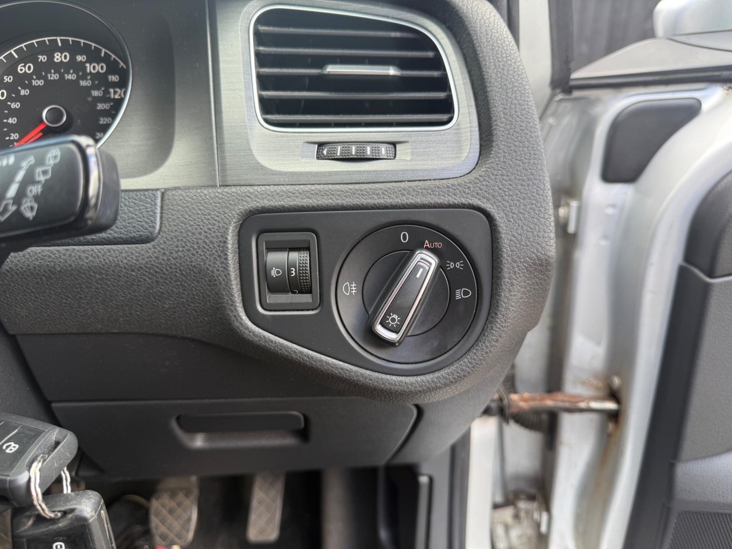 Used Volkswagen Golf 2013 for sale - 75858258: Photo 39