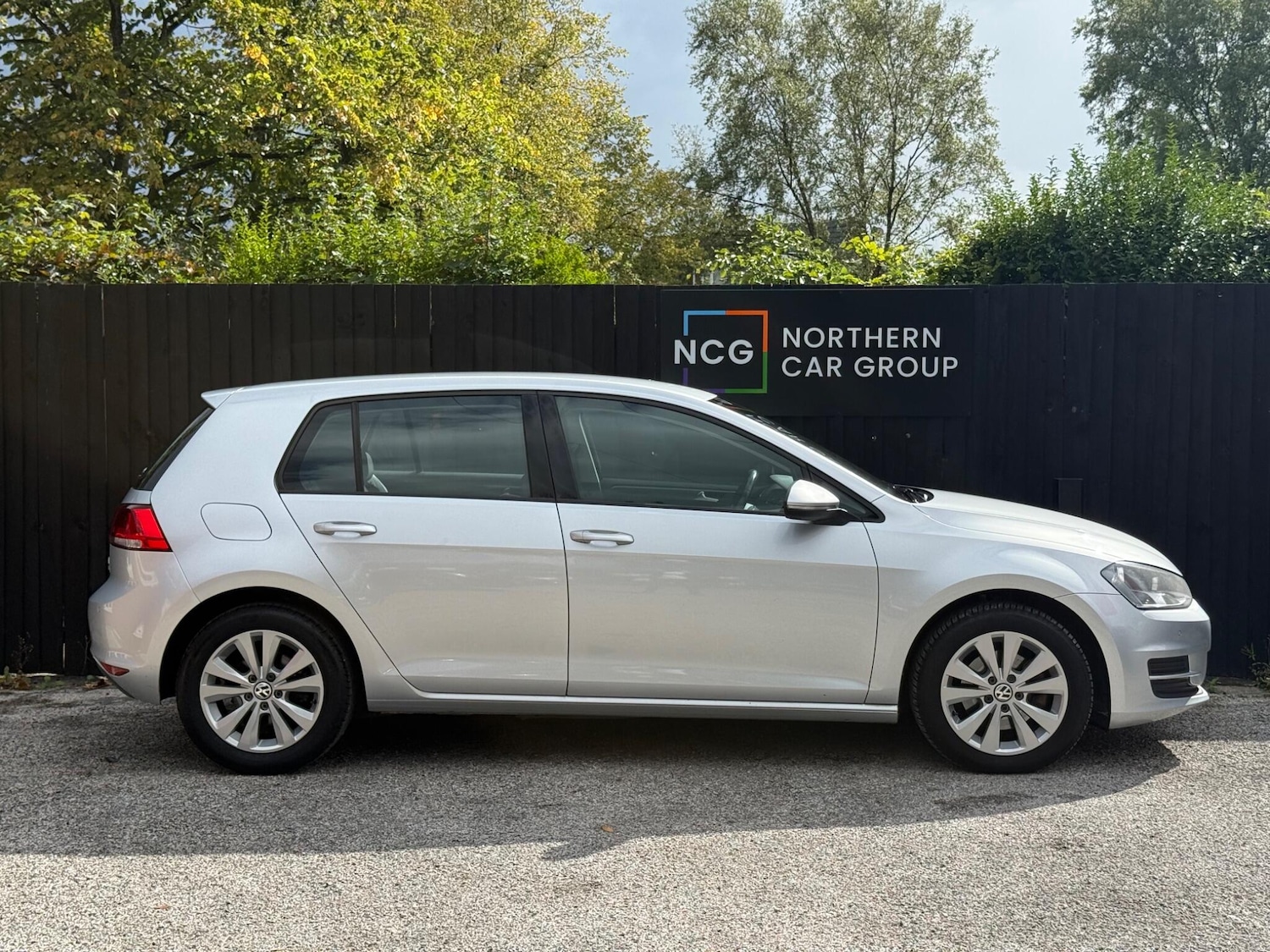 Used Volkswagen Golf 2013 for sale - 75858258: Photo 8