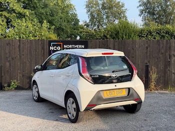 Used Toyota AYGO 2017 for sale - 79276056: Photo
