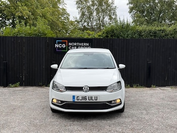 Used Volkswagen Polo 2016 for sale - 75670283: Photo