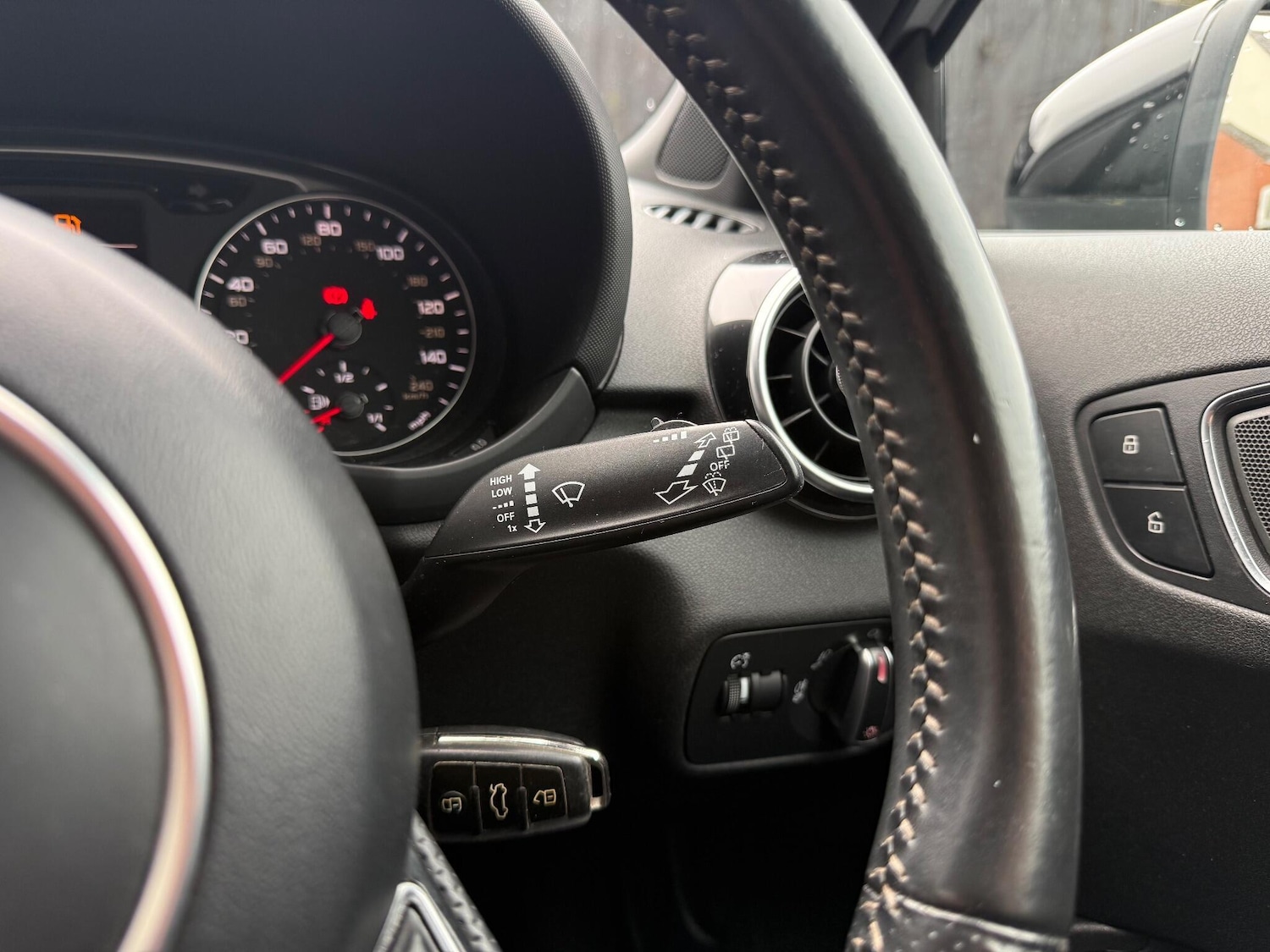 Used Audi A1 2014 for sale - 77412084: Photo 33