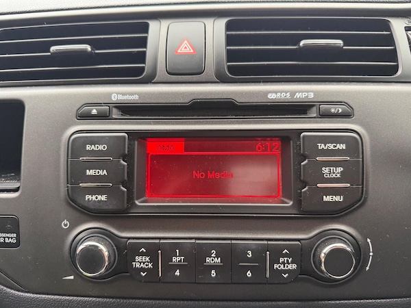 Used Kia Rio 2014 for sale - 76020507: Photo 15