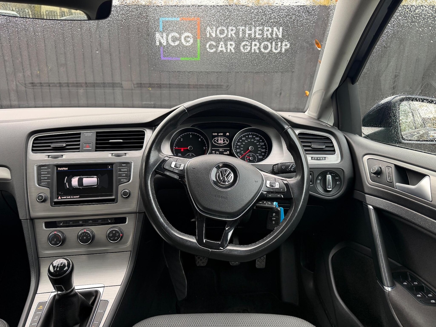 Used Volkswagen Golf 2016 for sale - 76360441: Photo 11