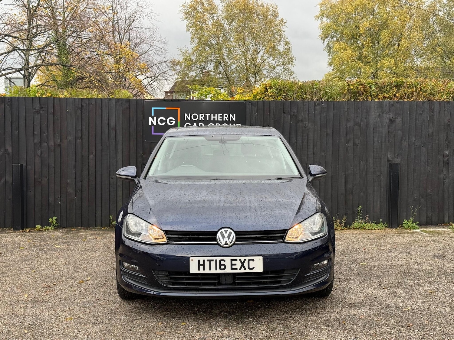 Used Volkswagen Golf 2016 for sale - 76360441: Photo 2