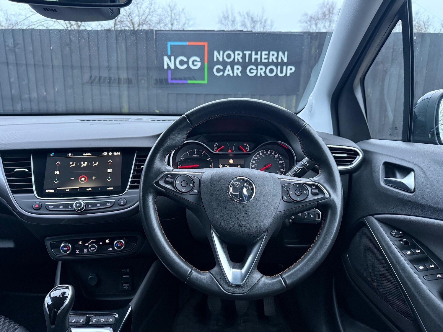 Used Vauxhall Crossland X 2019 for sale - 77331956: Photo 12