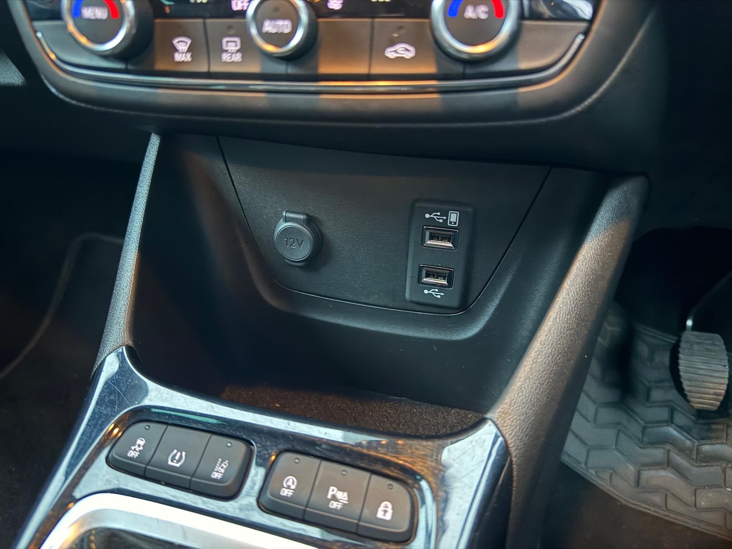 Used Vauxhall Crossland X 2019 for sale - 77331956: Photo 24