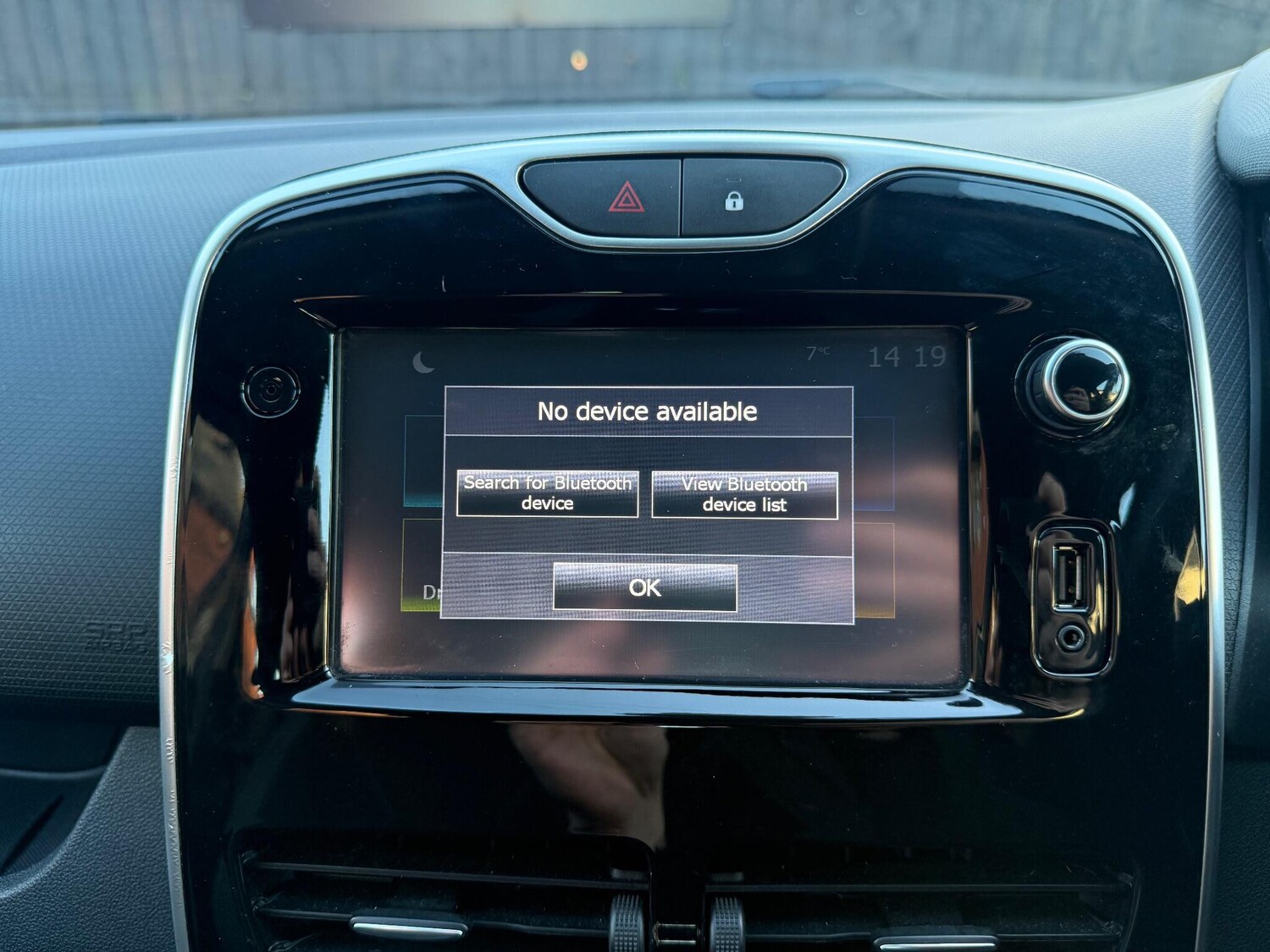 Used Renault Clio 2016 for sale - 76727414: Photo 16