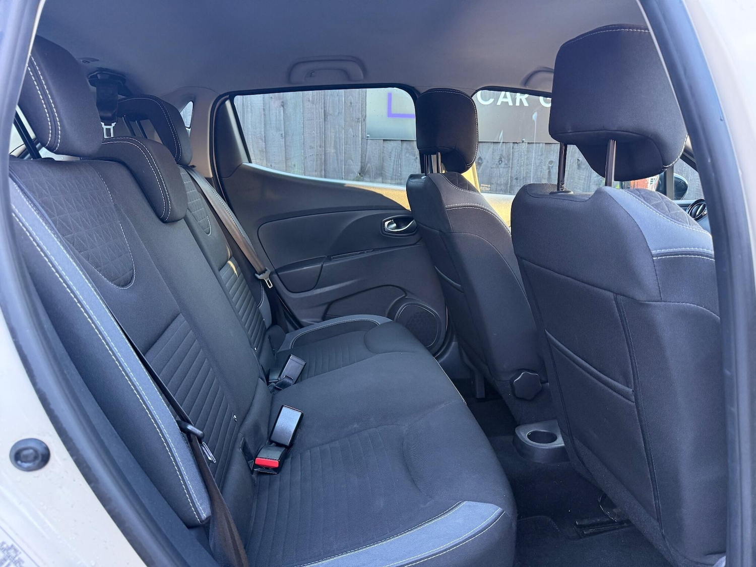 Used Renault Clio 2016 for sale - 76727414: Photo 34