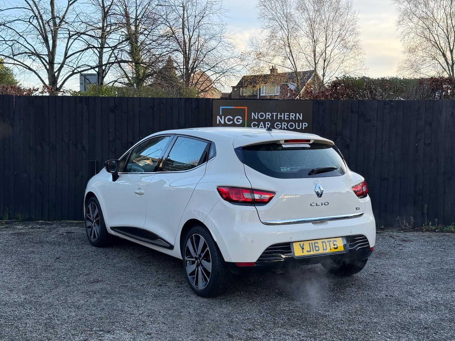 Used Renault Clio 2016 for sale - 76727414: Photo 4