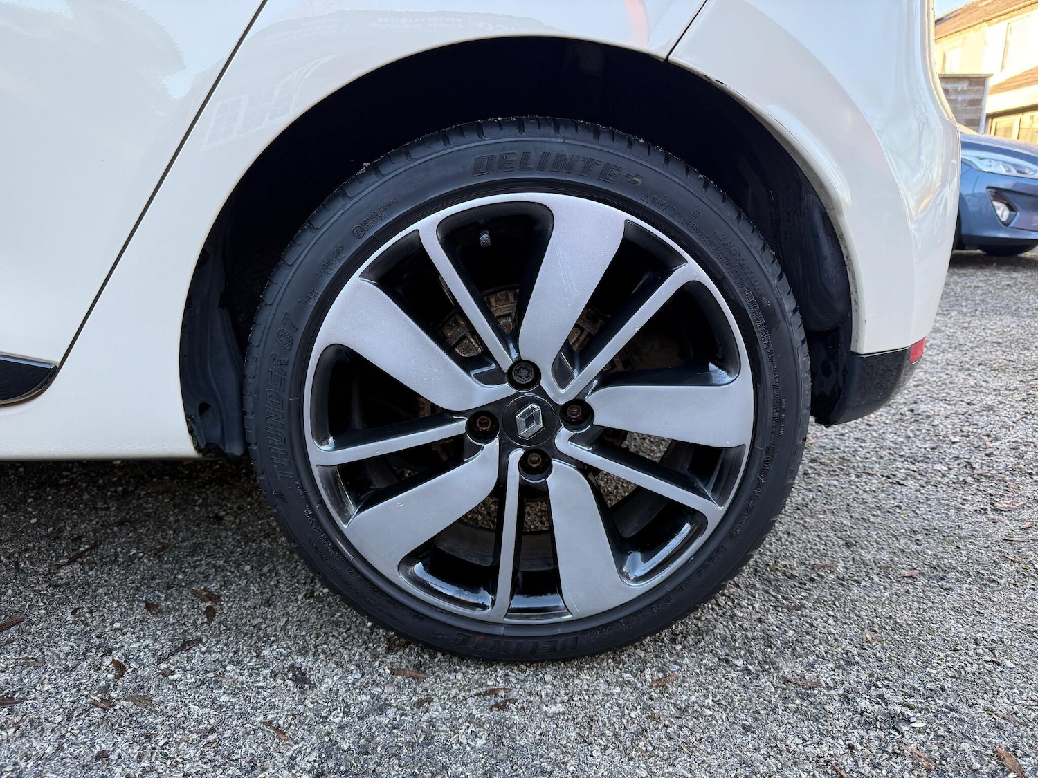 Used Renault Clio 2016 for sale - 76727414: Photo 50