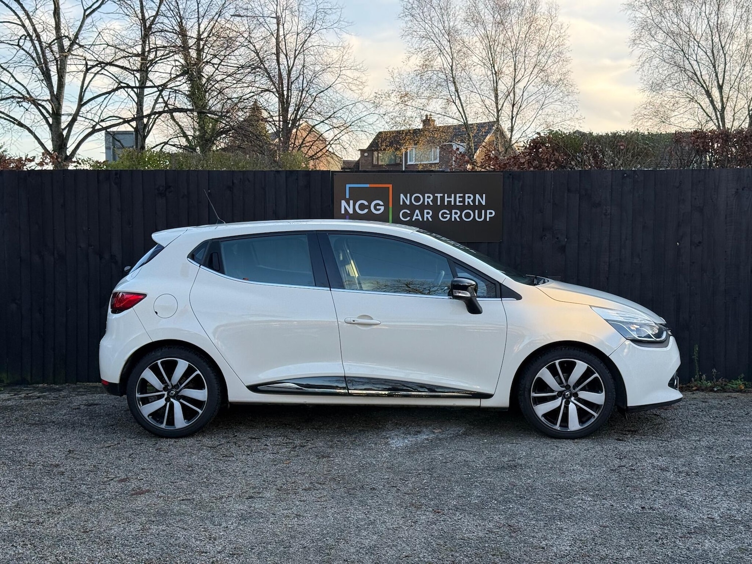 Used Renault Clio 2016 for sale - 76727414: Photo 8