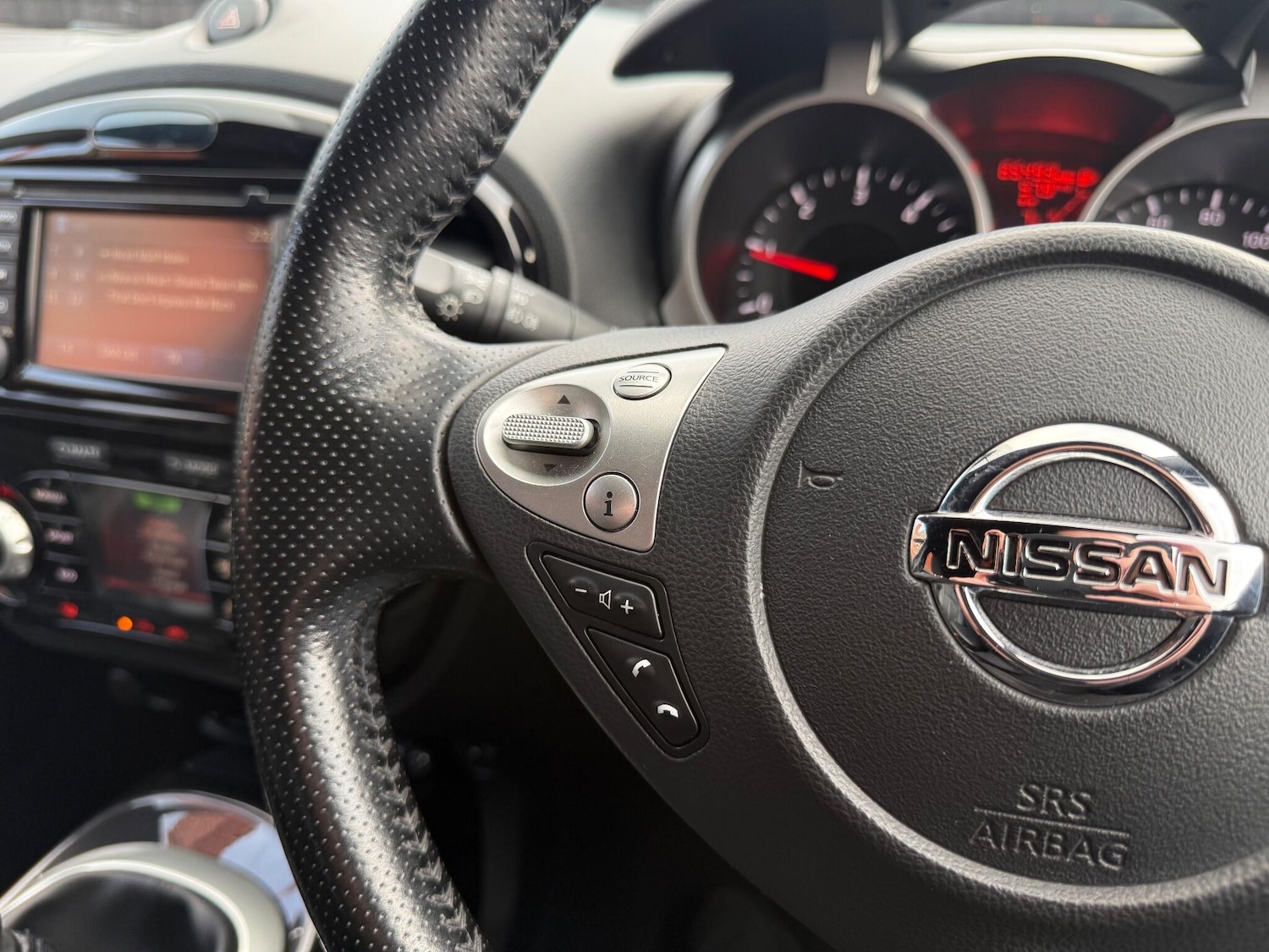 Used Nissan Juke 2017 for sale - 77412235: Photo 39