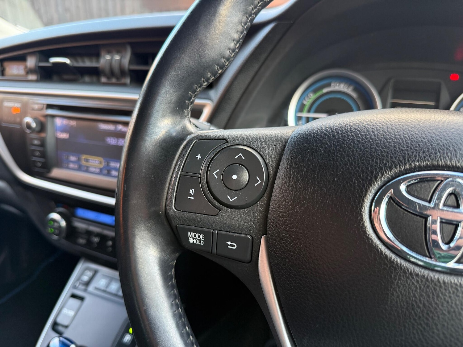 Used Toyota Auris 2013 for sale - 76377696: Photo 30