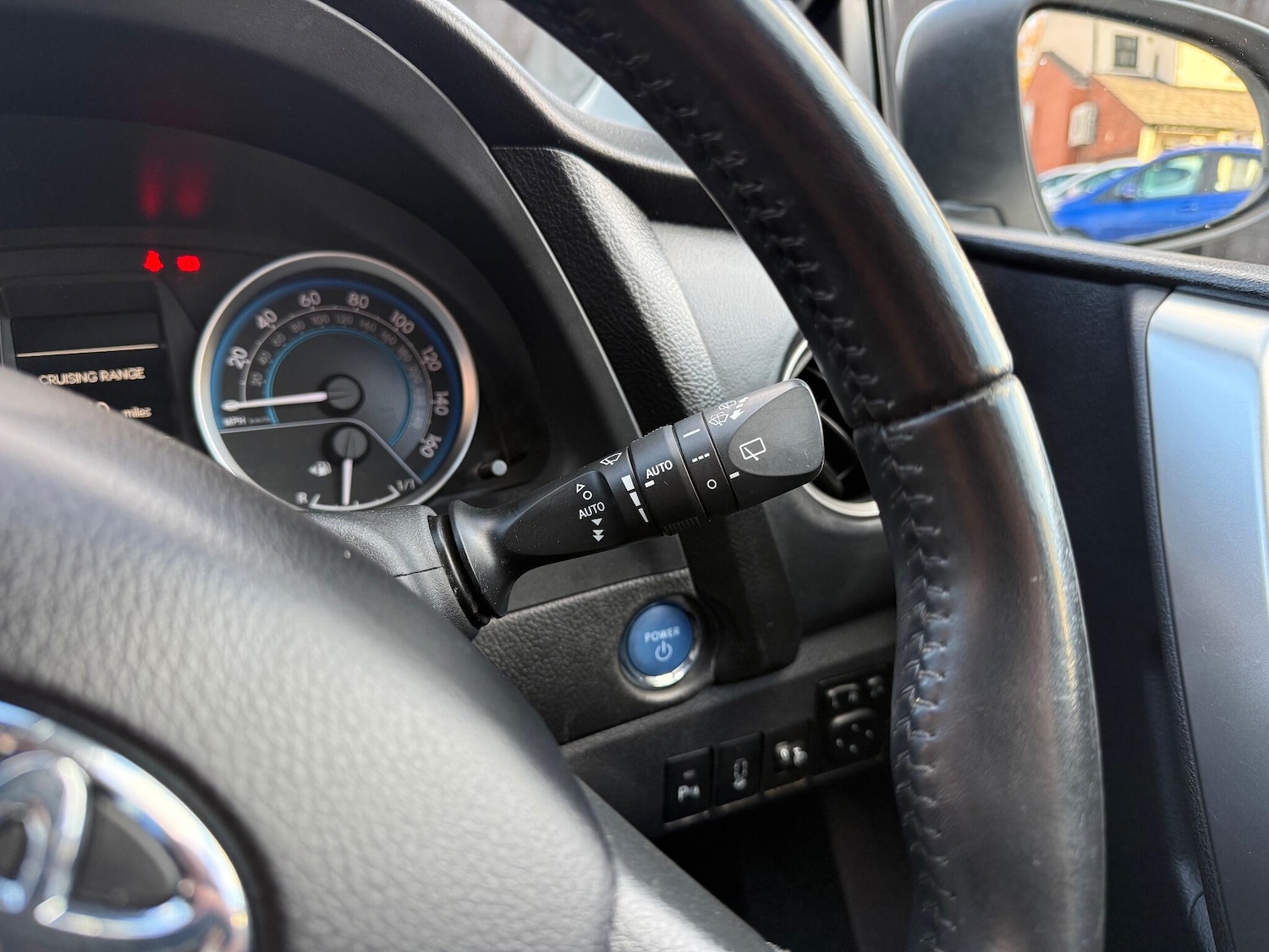 Used Toyota Auris 2013 for sale - 76377696: Photo 33