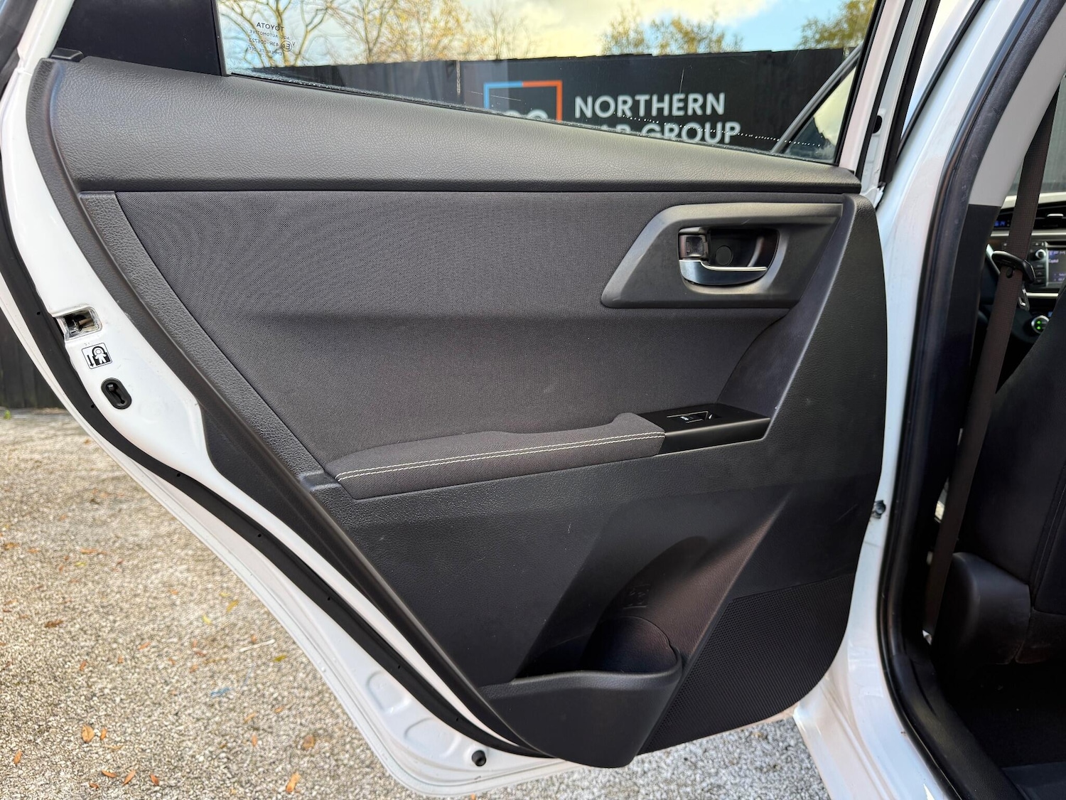 Used Toyota Auris 2013 for sale - 76377696: Photo 45