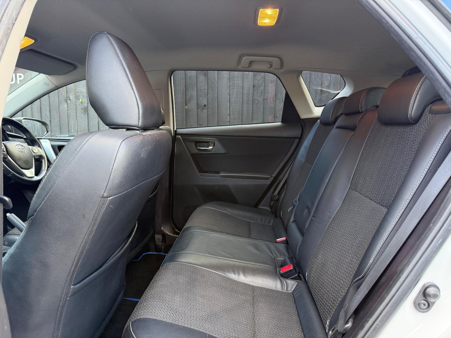 Used Toyota Auris 2013 for sale - 76377696: Photo 48