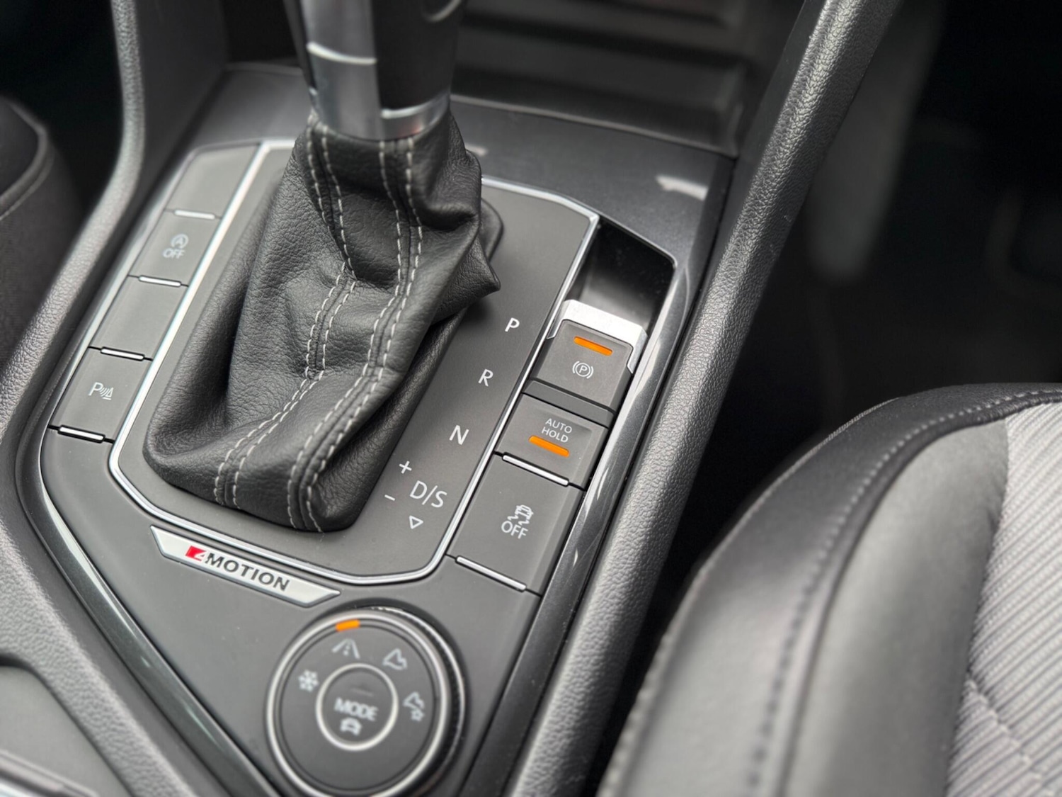 Used Volkswagen Tiguan for sale - 77637581: Photo 27