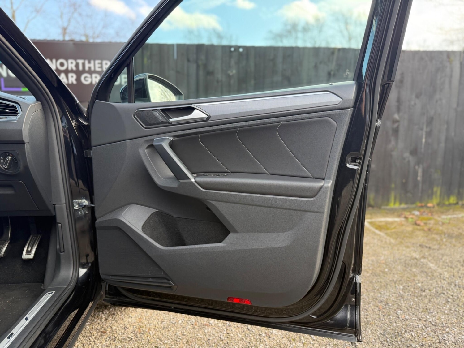 Used Volkswagen Tiguan for sale - 77637581: Photo 30