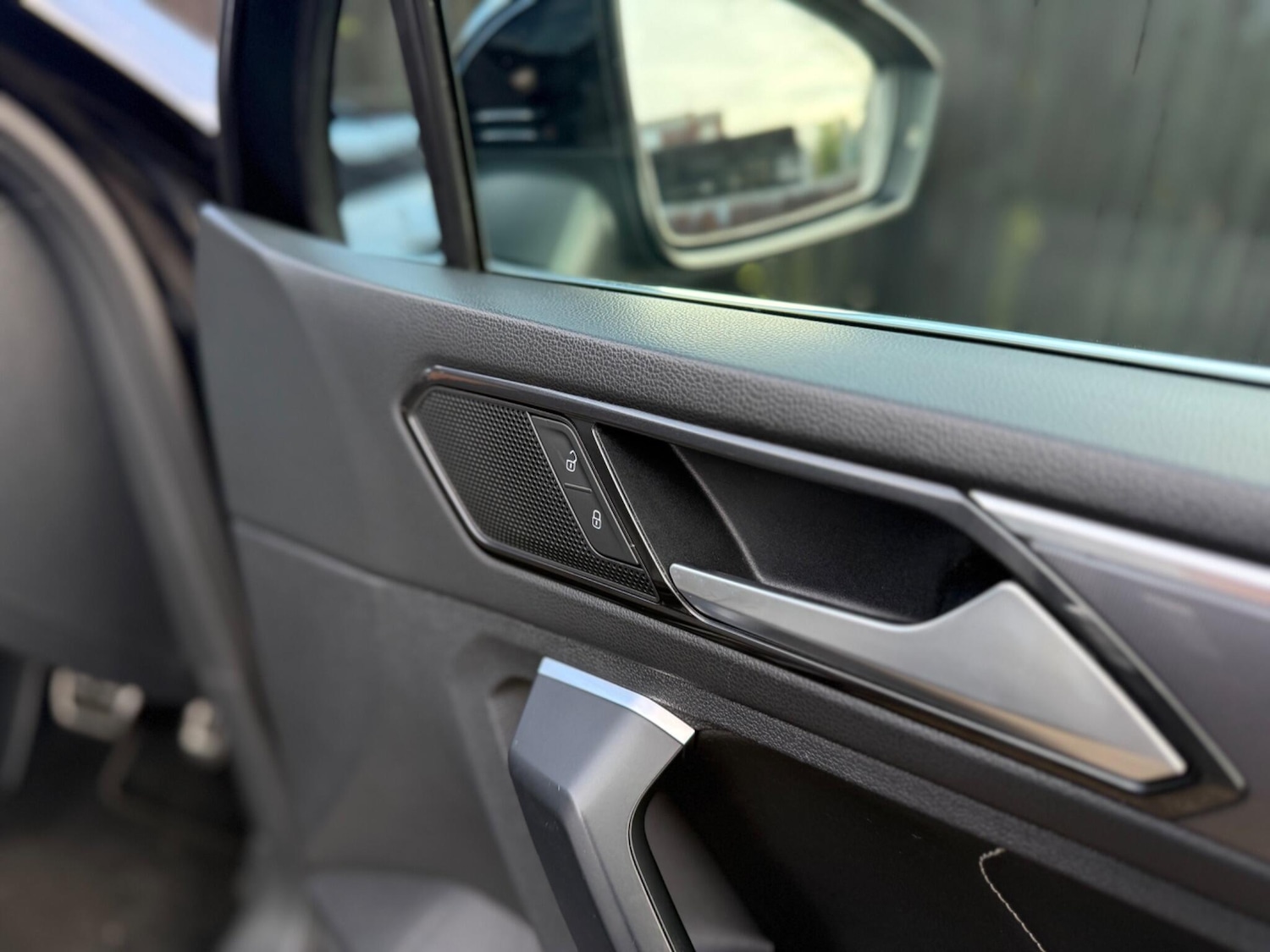 Used Volkswagen Tiguan for sale - 77637581: Photo 32