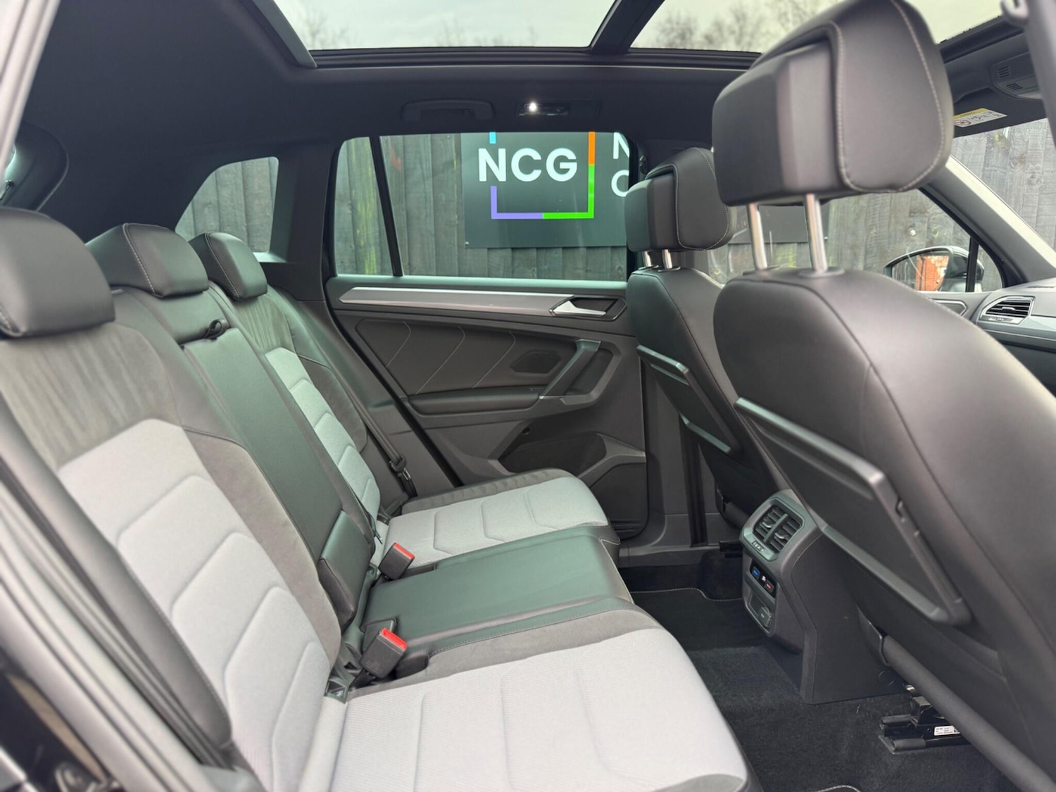 Used Volkswagen Tiguan for sale - 77637581: Photo 60