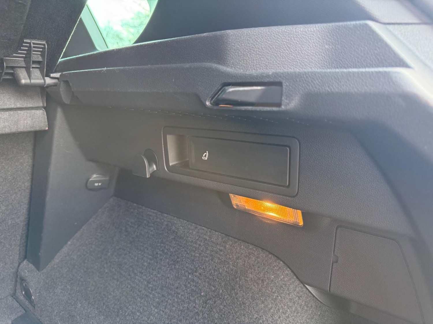 Used Volkswagen Tiguan for sale - 77637581: Photo 64