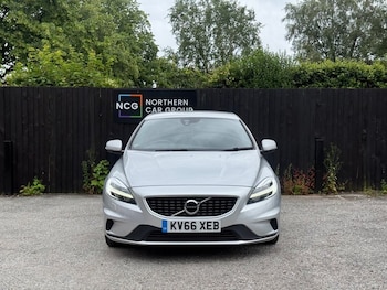 Used Volvo V40 2016 for sale - 79013974: Photo