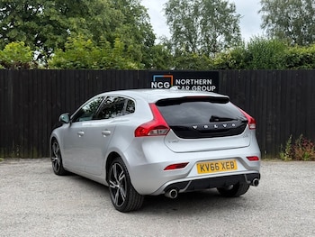 Used Volvo V40 2016 for sale - 79013974: Photo