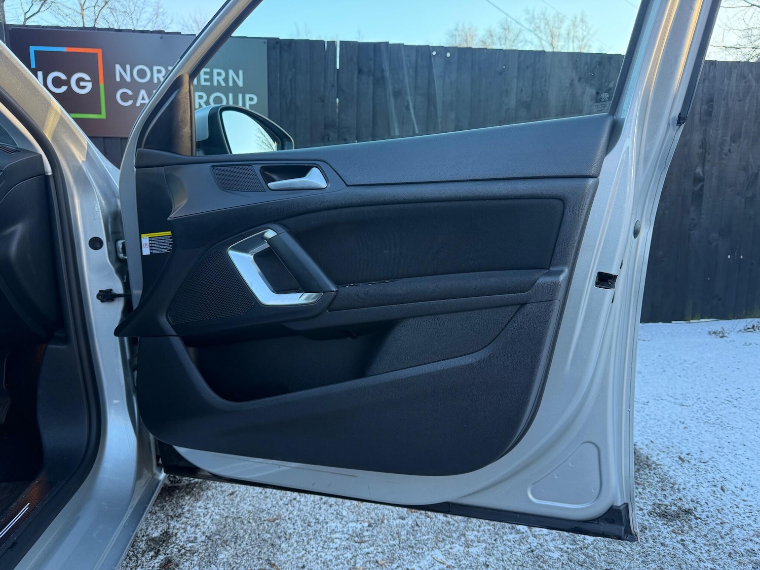 Used Peugeot 308 2015 for sale - 77101671: Photo 32