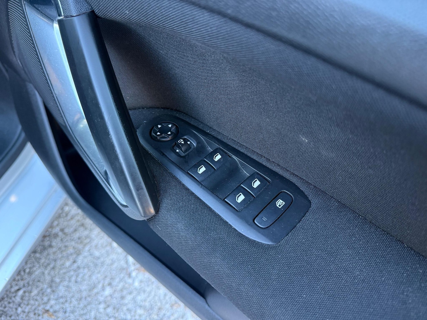 Used Peugeot 308 2015 for sale - 77101671: Photo 33