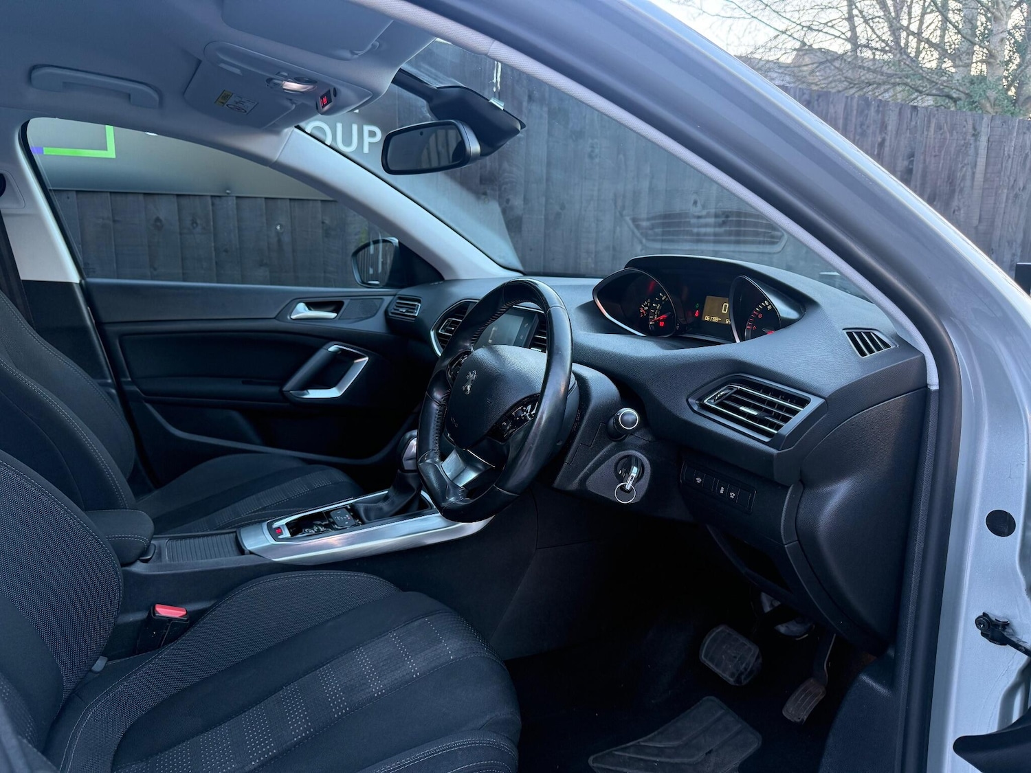 Used Peugeot 308 2015 for sale - 77101671: Photo 34